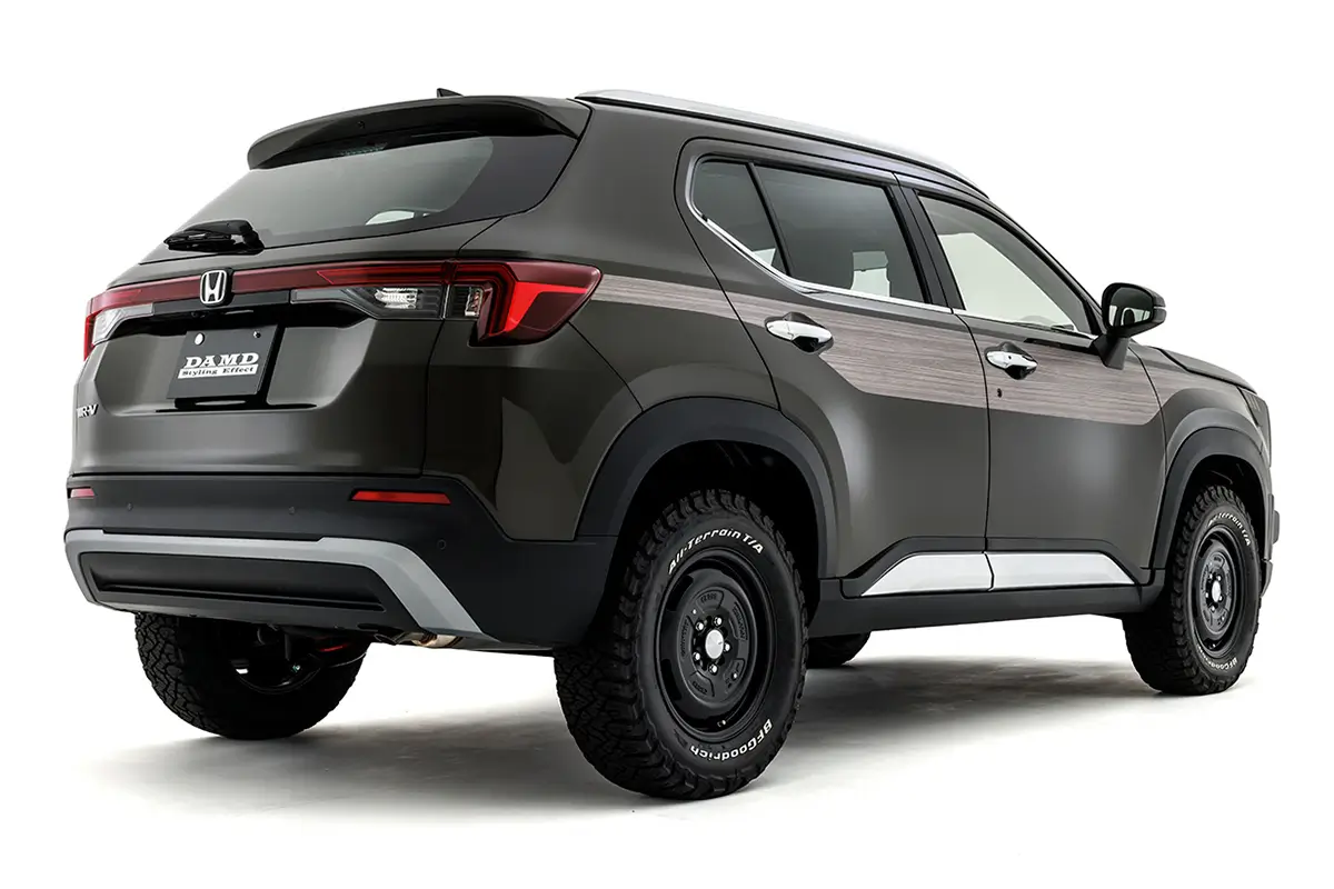 reverbバックサイドアングル