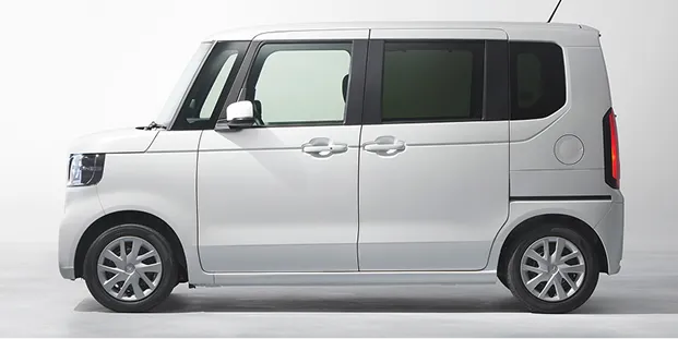 N-BOX 側面