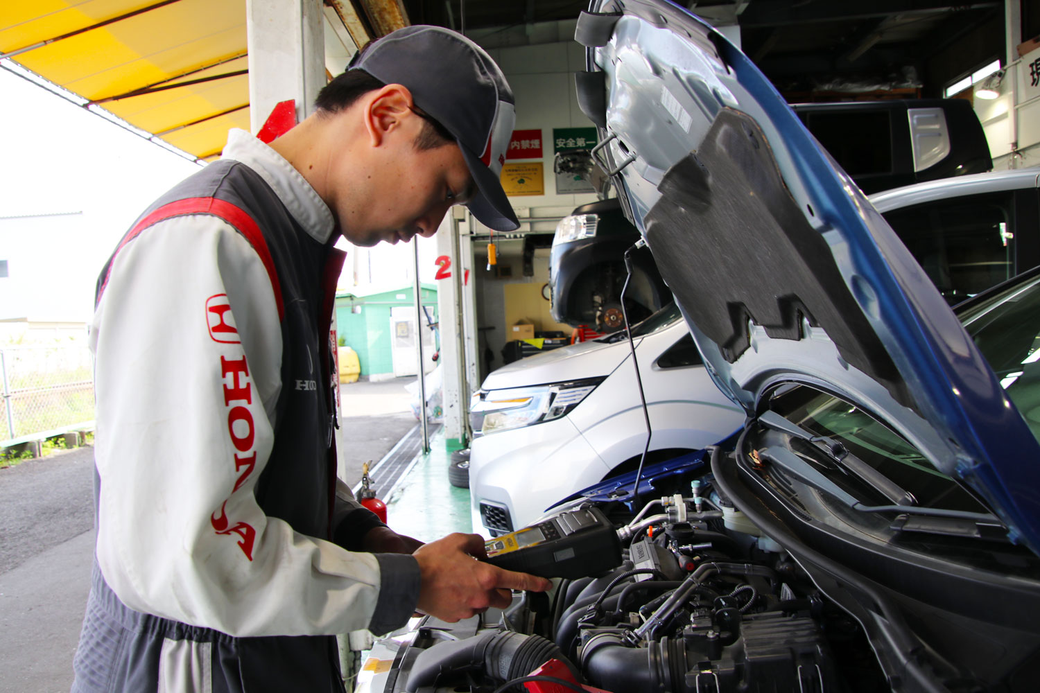 車のエアコン点検について